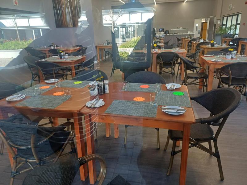 1 Bedroom Property for Sale in Buhrein Western Cape